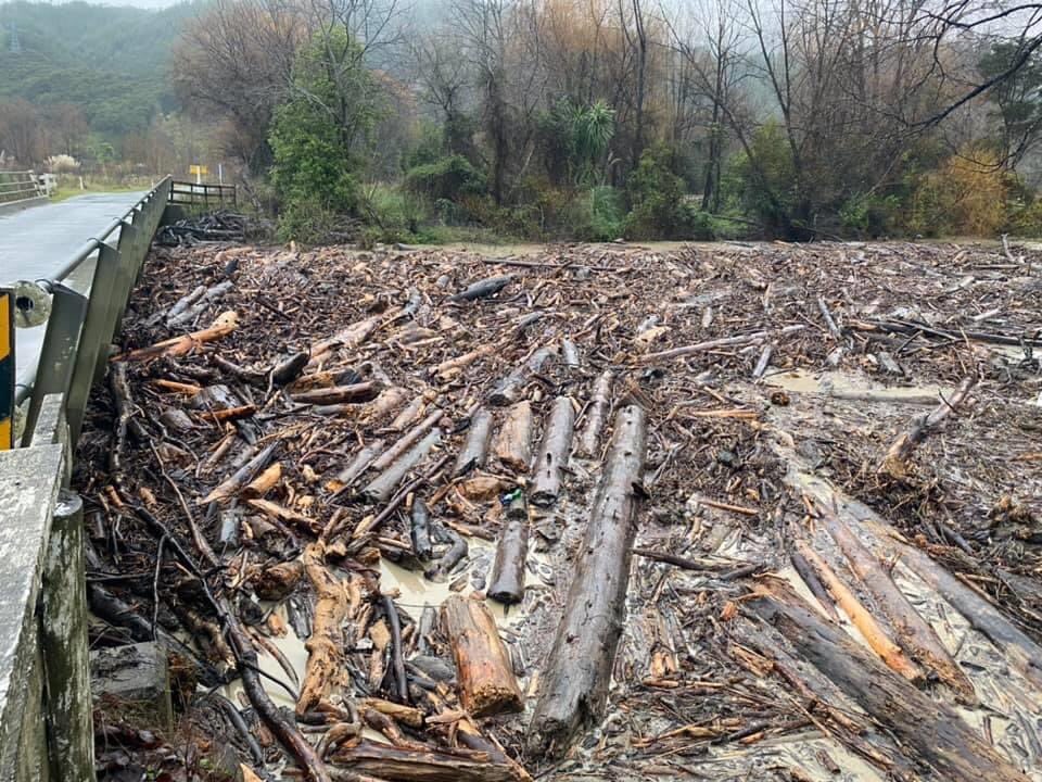 KoanuiFarming's tweet photo. From Facebook:                           Mangatokerau bridge Tolaga Bay 8am 18/07 https://t.co/sipWThv6dn