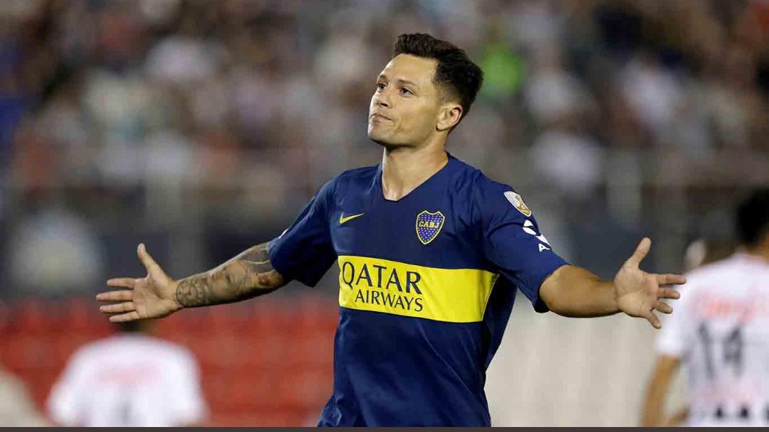 SocFutbol8's tweet photo. Hay acuerdo y el argentino Mauro Zárate renovará contrato y seguirá siendo jugador de #BocaJuniors https://t.co/iLCvcaaUw5