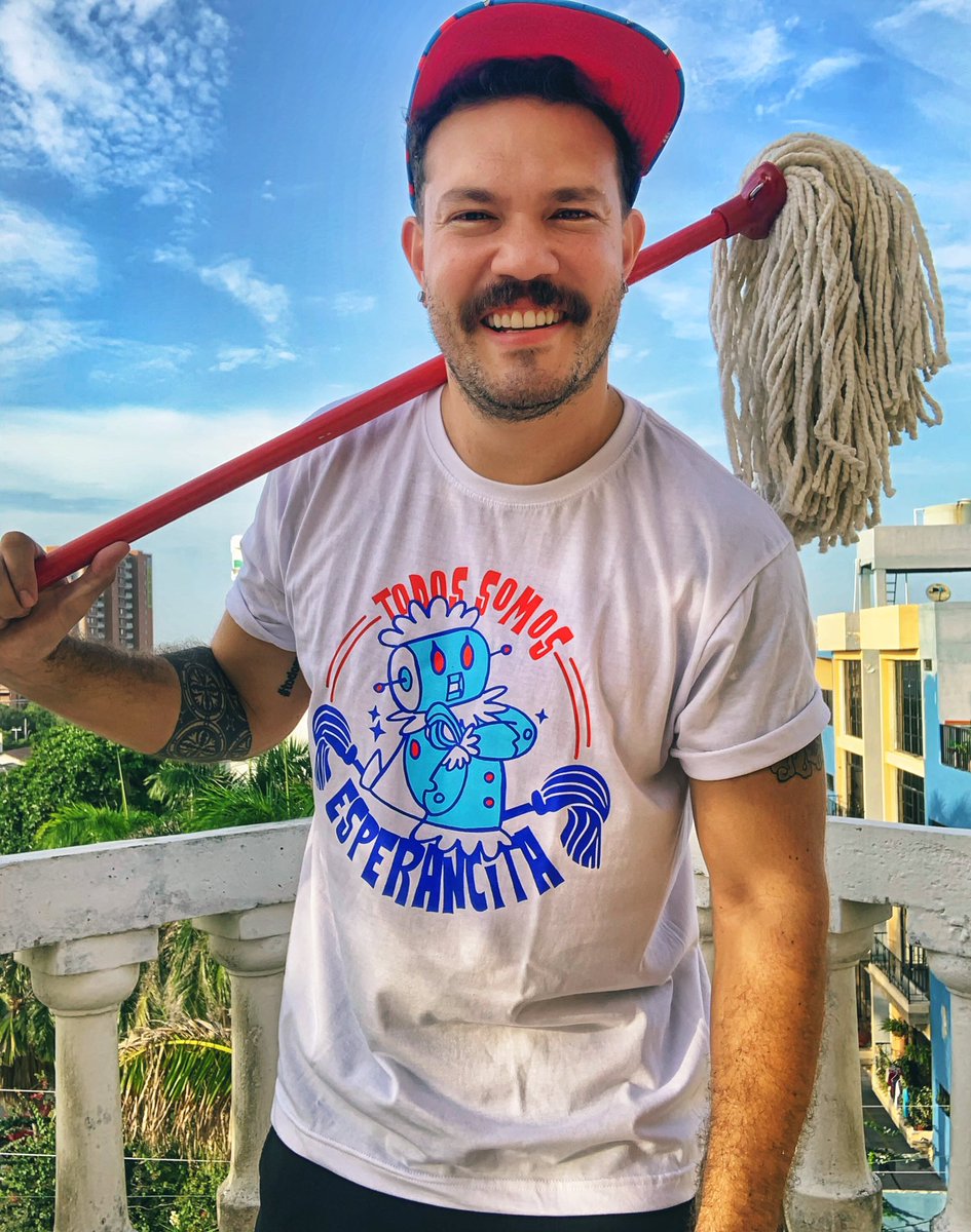 El_joinca's tweet photo. Cuarentena Be like... TODOS SOMOS ESPERANCITA 🤖 🧹 #FDOP #Camiseta https://t.co/yOcr66qVN5