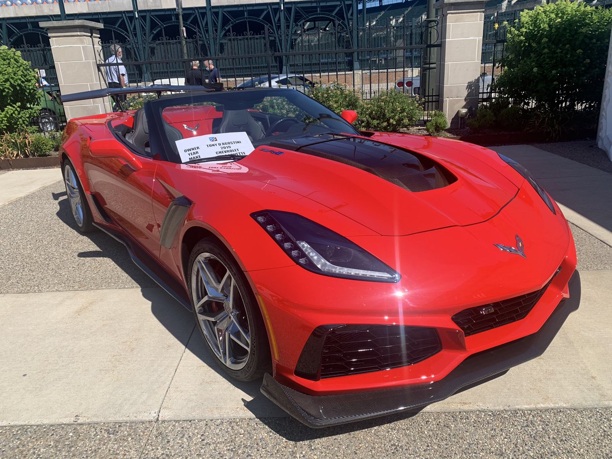 Some additional Corvette’s on display today at the Detroit Athletic Club Car Show, the new Corvette’s get so much attention where ever they are on display, they are simply stunning in just about every color combination