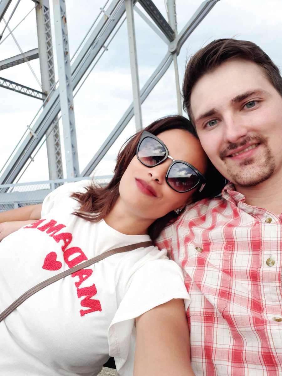 RayaneS39438595's tweet photo. Amor não é turismo / Love is not tourism 🇧🇷🇺🇸 @realDonaldTrump @jairbolsonaro @TheEllenShow @USAmbBR @AmorNaoeTurismo @is_tourism @EmbaixadaEUA #amornaoeturismo #loveisnotourism #opensborderforlove #LoveIsNotTourism #LoveIsEssentiel https://t.co/h3P9i6Nodf