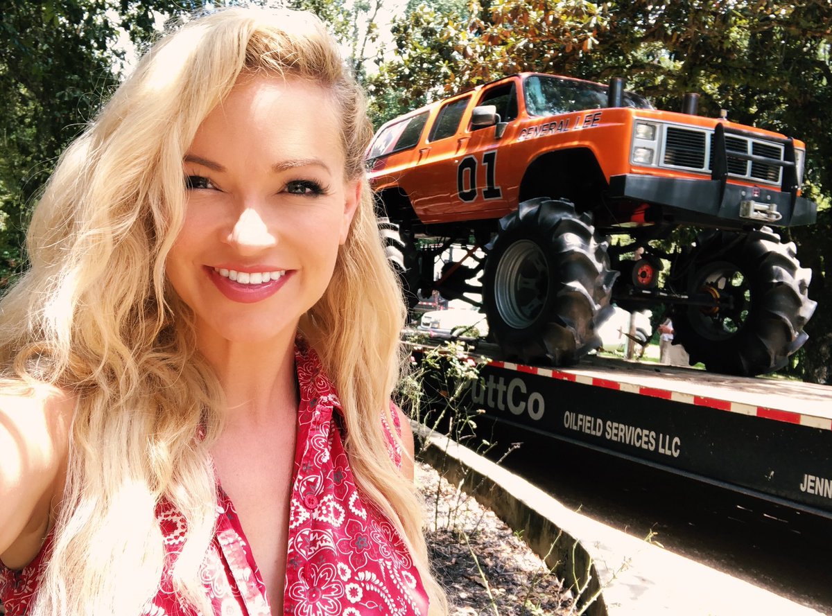 iheartmindy's tweet image. Oh...hell yea!!!!