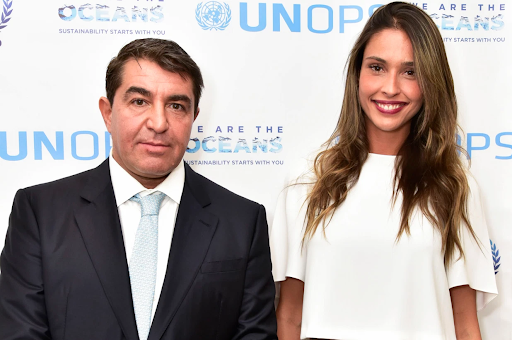 Amanda Ungaro was born in Londrina, a small town in the south of Brazil in Paraná state. She is currently a UN ambassador for Grenada (which she is not a citizen of), the mother of Zampolli's son and his wife of over a decade unless she wants child support.