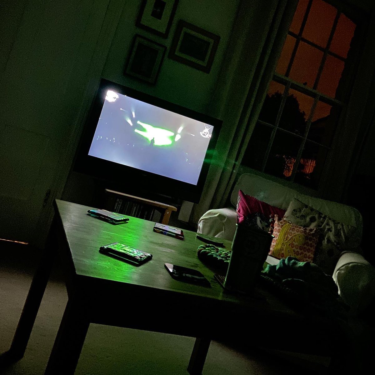 skarey_parsnips's tweet photo. Thank you so much @supersonicfest! It’s been a fantastic evening & a brilliant programme. So looking forward to the rest of #sofasonic! https://t.co/JDyivODBAL