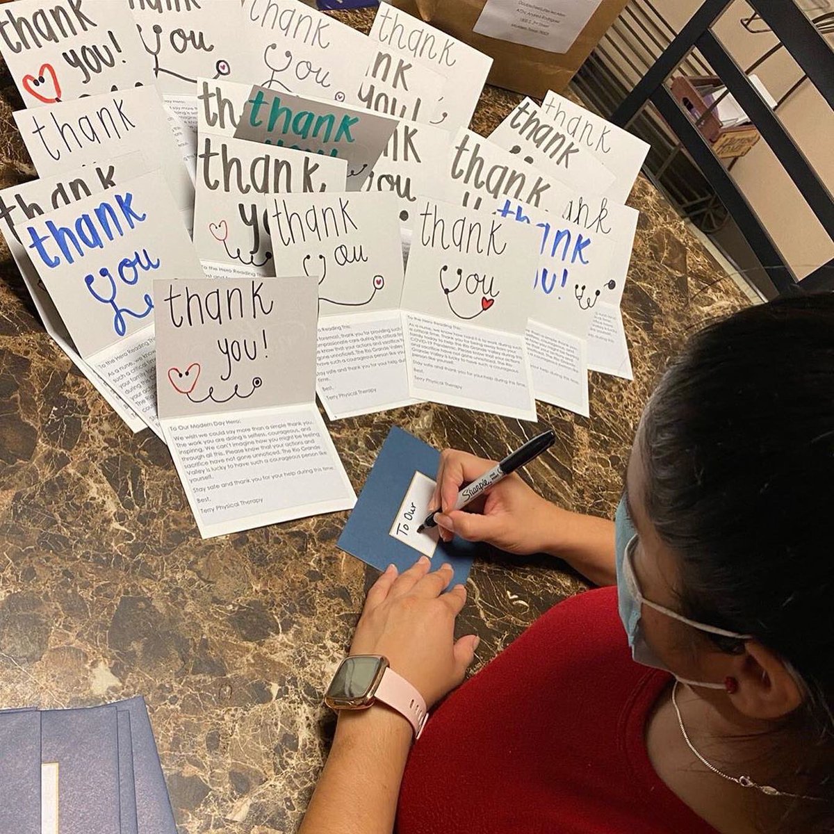 exploremcallen's tweet photo. (2/2)
You can still drop off your thank-you cards or treats to the @DoubleTreeRGV front desk or mail the cards to:
DoubleTreeSuites McAllen
Attn: Andrea Rodriguez
1800 S 2nd St
McAllen, Texas 78503

#ExploreMcAllen #ThankYou https://t.co/YxmWqbdEkg