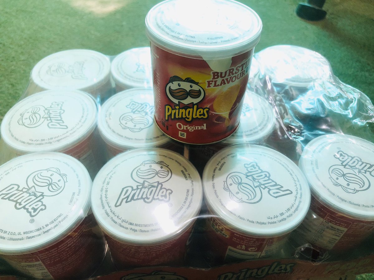 المسابقة حتكون ب ٢ برينجلز صغير واحد spicy وواحد اوريجنال و٥٠٠ج مقدمة من حسابنا وصندوق كيت كات مقدم من نوتيلا بار
الشروط: فولو لحساب @Mymarket20 
@nutellabar56 
ورتويت للتويتة دي..
اي زول ما مطبق ال شروط حنشوف غيره طوالي..
يلا قوووو 🔥🔥🔥