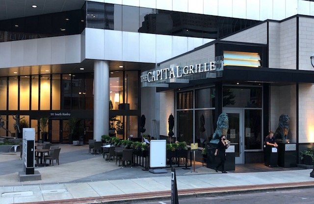 buywithbruch's tweet photo. Friday fun: What places are your go-to's for upscale or special occasion outdoor dining? Share below! https://t.co/9dsy2tmdHx #fridayfun #finedining #datenight #dateplanner #outdoordining #specialoccasion #goodeats #foodie #letseat #alfresco 🍽️ https://t.co/Wzm68I9lEL