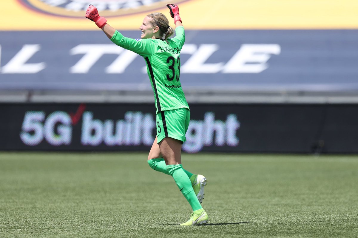 psucoachtim's tweet photo. #WeAre #GoalkeeperU https://t.co/rlnnET2aaA