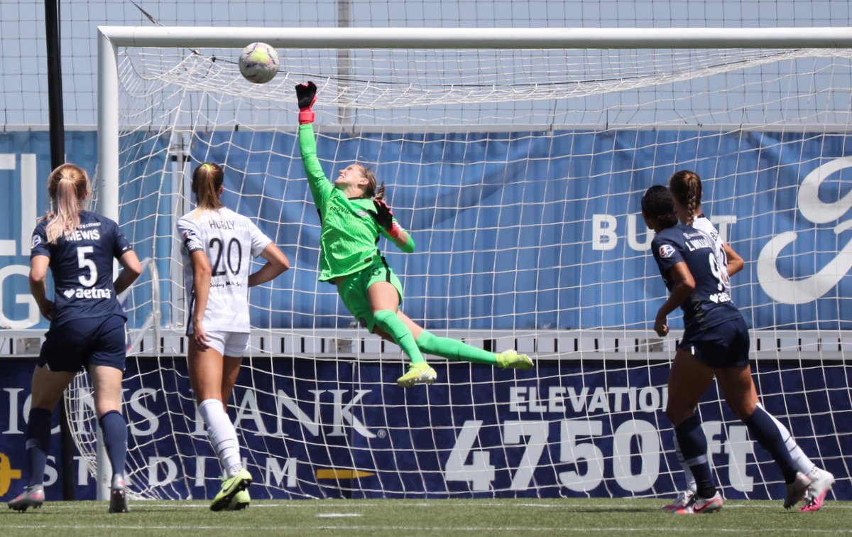 psucoachtim's tweet photo. #WeAre #GoalkeeperU https://t.co/rlnnET2aaA