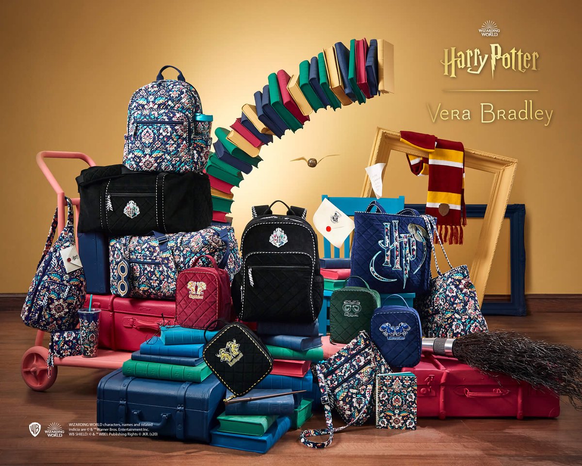 【新品】Vera Bradleyベラブラッドリー　ハリーポッターコラボ　トート Vera Bradley x Harry Potter Original Zip Tote Bag | Dillard's