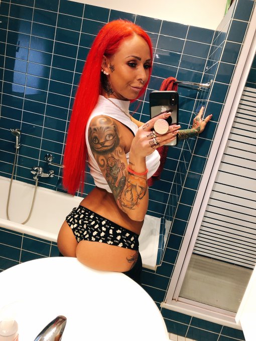 ⭐ Hot Stuff ⭐😁 neue Clips, neue Bilder - gibts hier f&uuml;r dich 👉 https://t.co/7PRTxXpd8Q 👈😁 W&uuml;nsche dir<a href="/tag/behappy"class="tags"><span>#behappy</span></a><a href="/tag/bepositive"class="tags"><span>#bepositive</span></a>