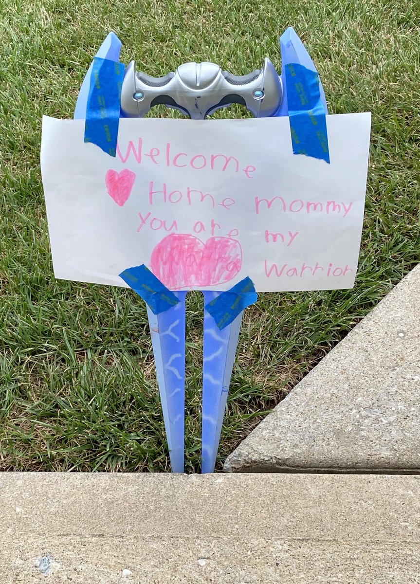 stasonlove's tweet photo. The world’s sweetest and most thoughtful son award goes to Landon Moyer Martin. My final surgery was today and this was waiting for me when I got home this evening. My heart melted to say the least. Ladiies  get your mammograms https://t.co/uwkyt0Bmaa