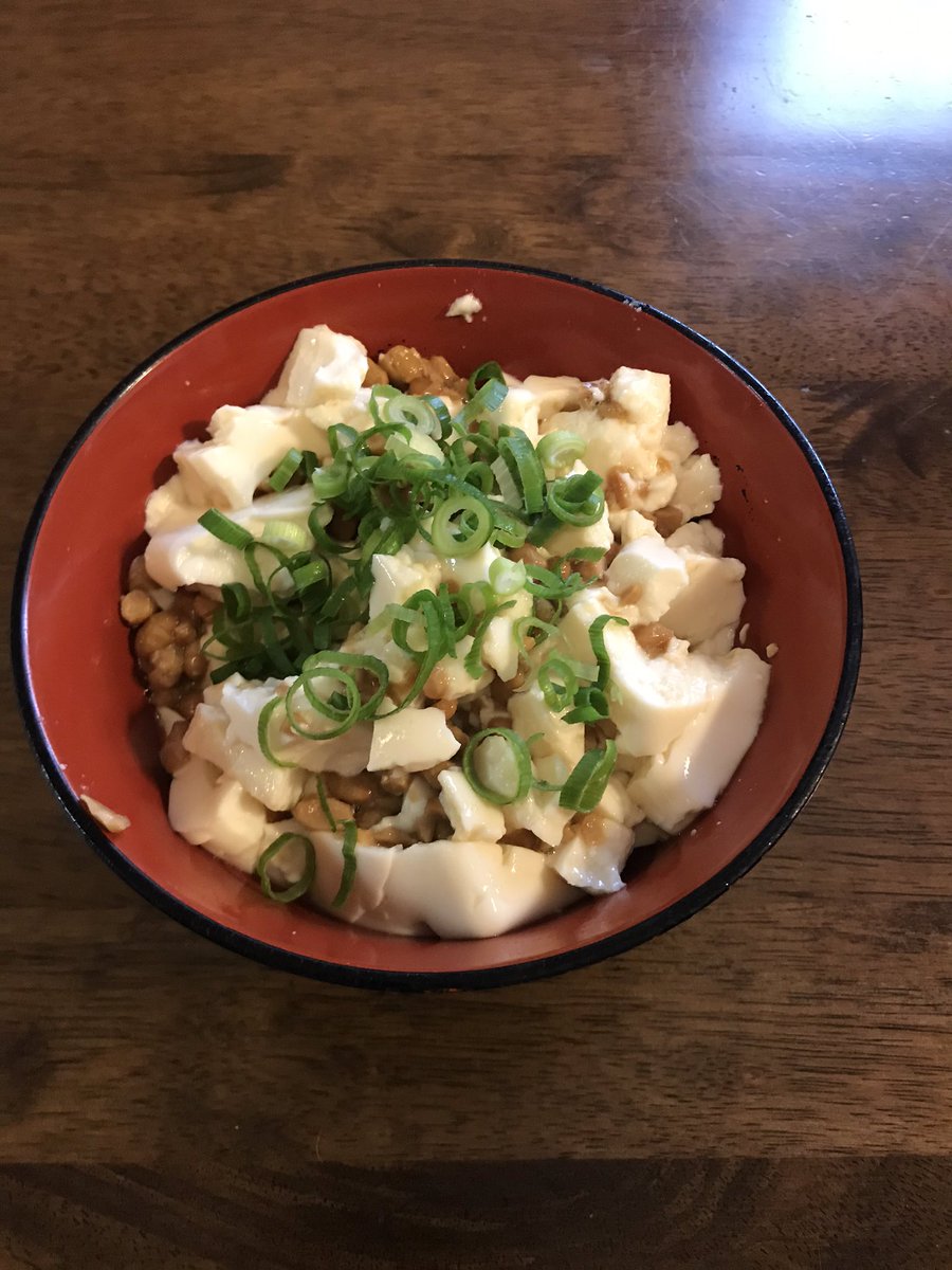 今日の朝食は美味しんぼ22巻の親子豆腐です 