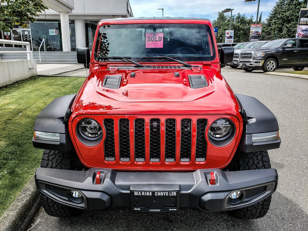 marinechrysler's tweet photo. 0IIIIIII0

#frontendfriday #instajeep #sevenslotsociety #gladiator #rubicon #jeeper #jeepnation #jeepgladiator #itsajeepthing #jeeprubicon #jeeplife #4x4 #0IIIIIII0 #marinechrysler https://t.co/qj76604t9j