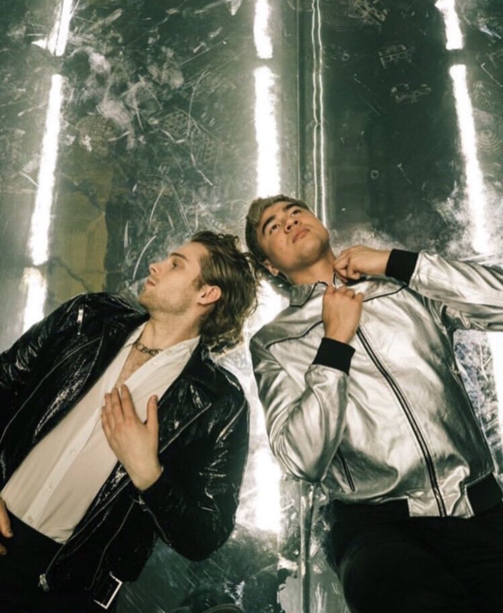 calum hood and luke hemmings: a thread