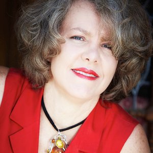 NARIP's tweet image. Shout out to TuneCore for interviewing our president Tess Taylor for their Women In Music series with @jrienecker. Listen to the full interview on Tuncore or Soundcloud. #narip #tunecore #womeninmusic #musicbusiness #tesstaylor
ow.ly/fDkV50AAxP7
rb.gy/6jotkt