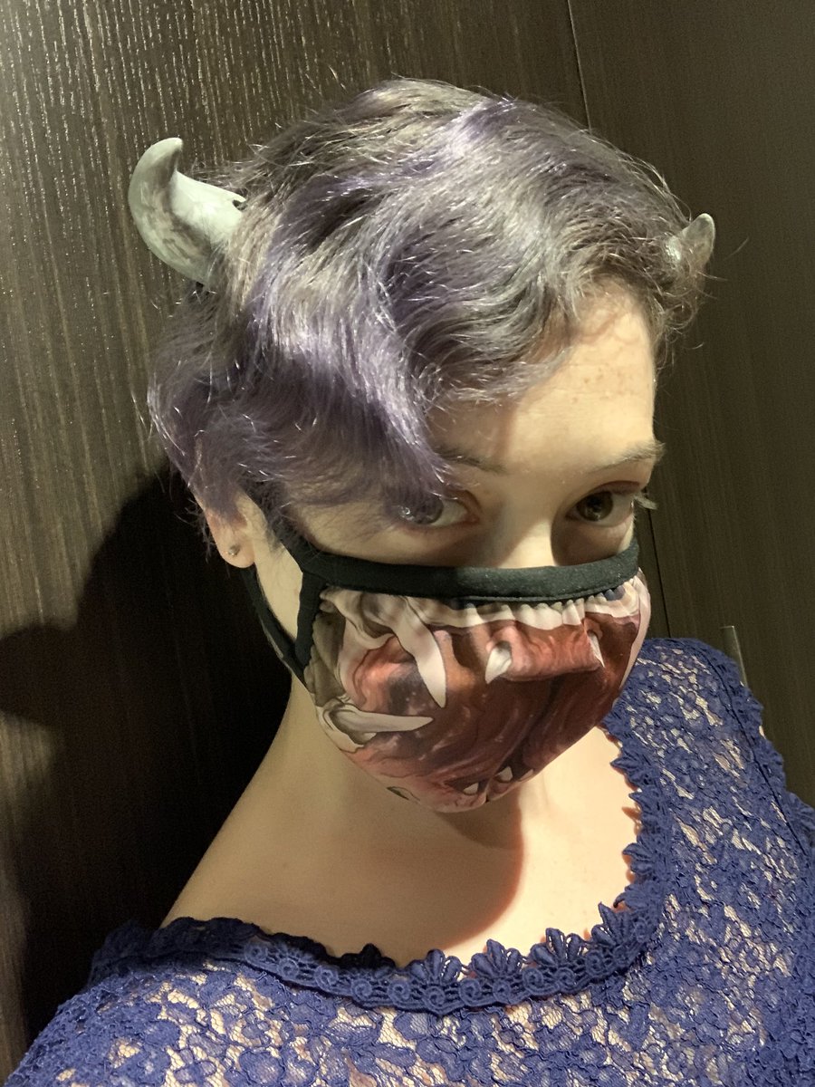 RiftwingDesigns's tweet photo. As @KeepFriendMagic said, #facemasksaresexy ! Join us on @TrotCon right NOW ❤️ for #keepingfriendshipmagic ! #brony #trotcon2020 #trotcononline #trotconline #brassknucklesmlp https://t.co/9JheHdzrJV