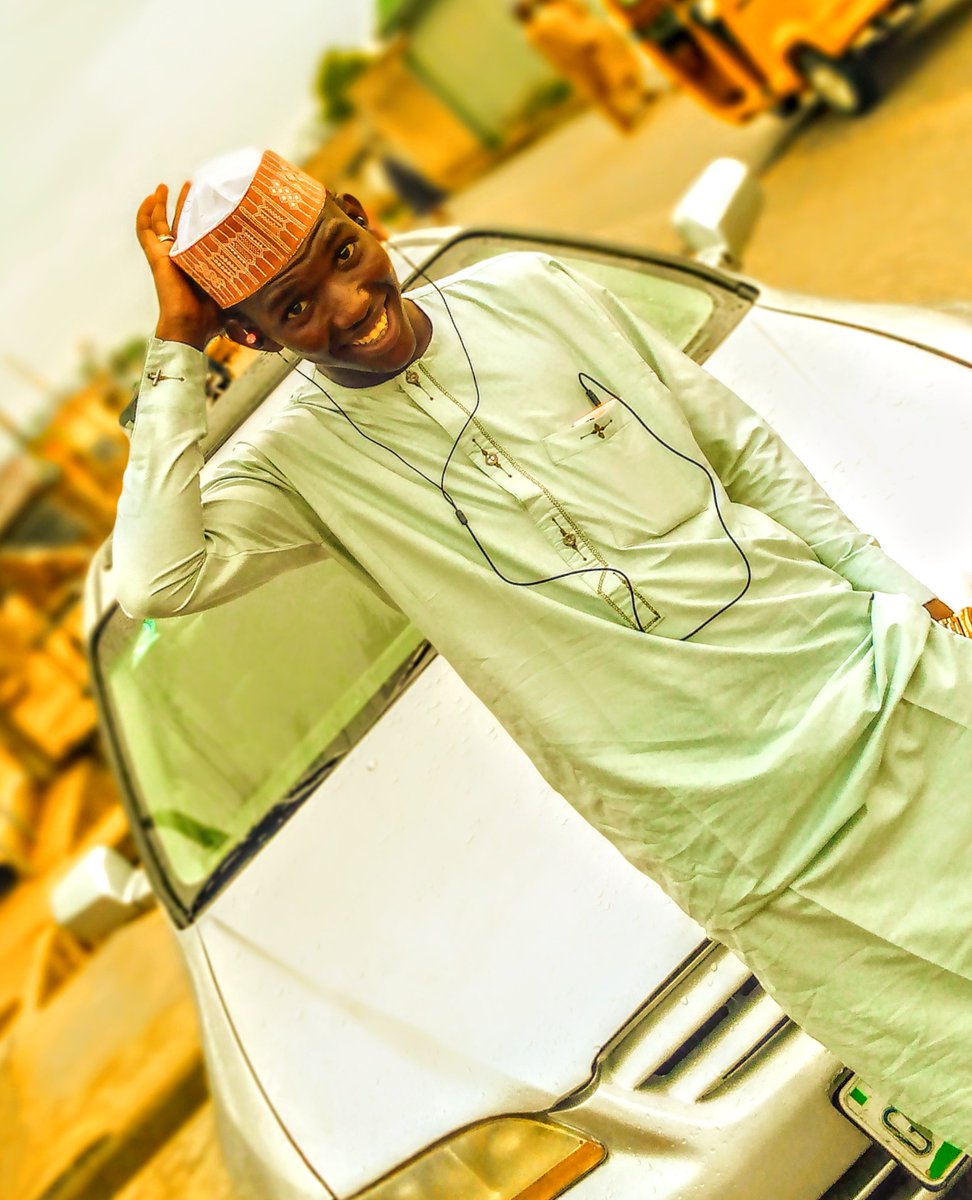 Alsheeiik's tweet photo. Tgif https://t.co/EAauAEWhXt