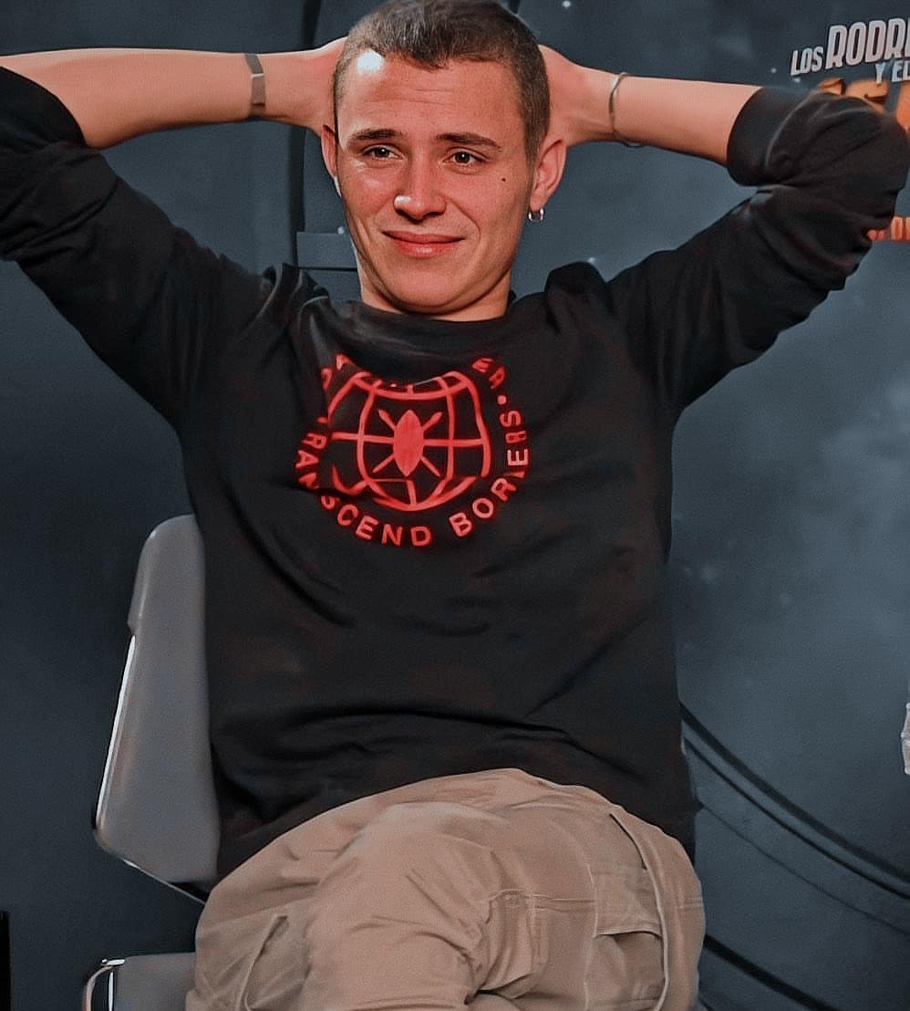 acervopiper's tweet image. 🌙☀️🥀