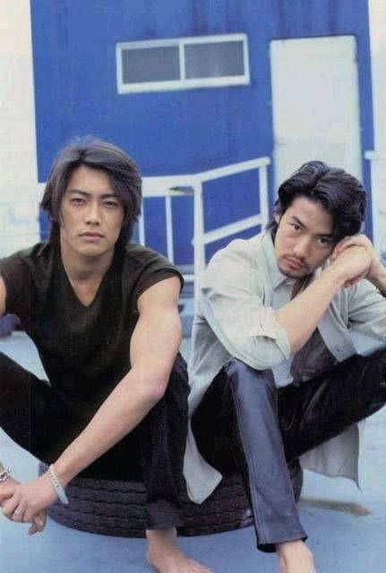 反町隆史公式カレンダーと竹野内豊公式カレンダーのセット（1998年） 反町隆史公式カレンダーと竹野内豊公式カレンダーのセット（1998年