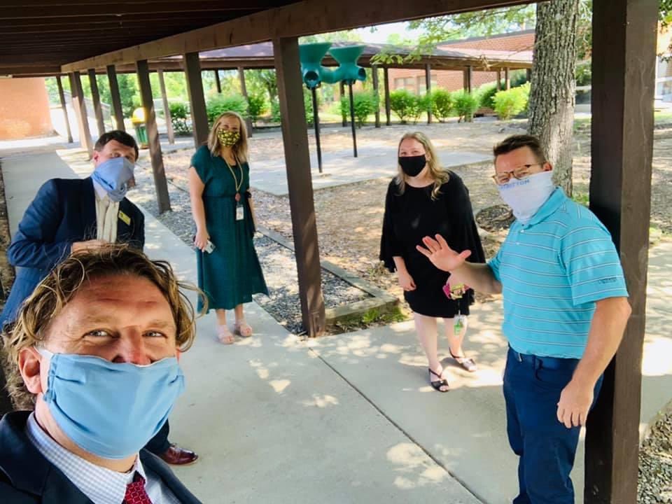DaleColeNCPOY's tweet photo. Always nice to see friends from ⁦@RegSupNCDPI⁩ in Clay County Schools! Thanks for checking out our fantastic JumpStart program. ⁦@FreebirdsShire⁩ ⁦@JeremyRGibbs⁩ #HayesvillePLC https://t.co/gxQYBCTe0P