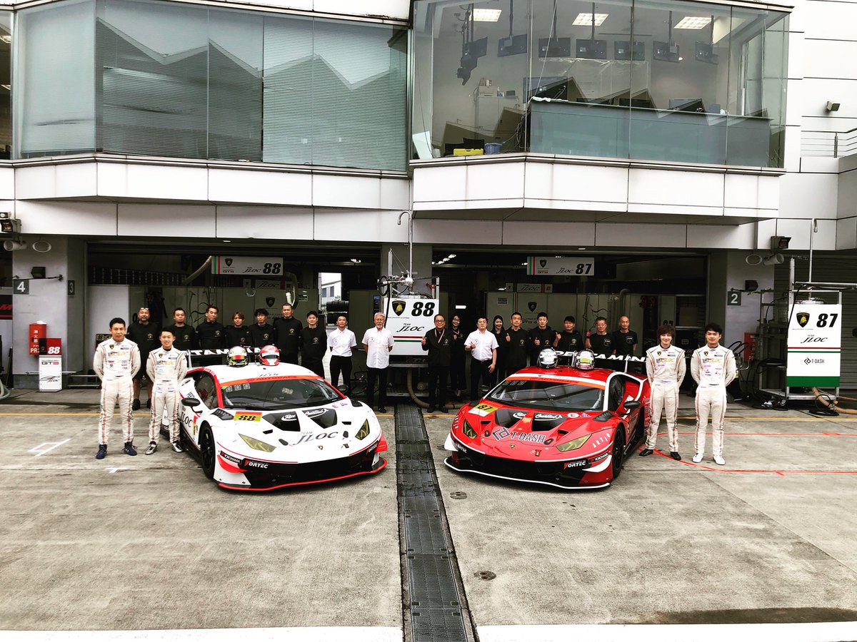 motojima5555's tweet photo. My 2020 SUPER GT season finally starting with team JLOC!!

ようやく今年のSUPER GTシーズンが始まります！

#jloc #lamborghini #huracan #supergt #スーパーgt https://t.co/zvRsxw1fwg