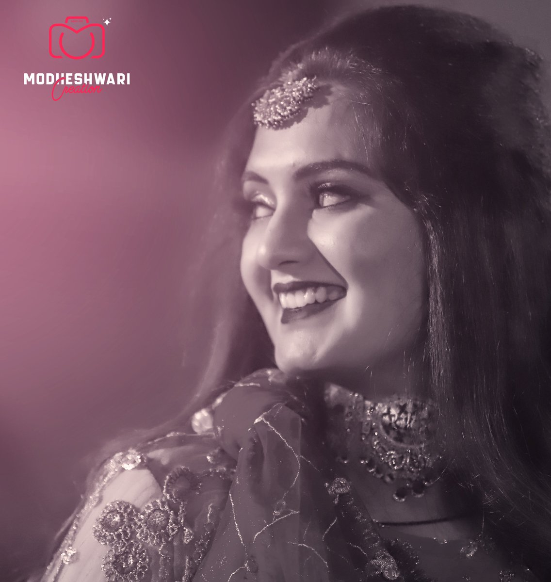modheswari's tweet photo. Wedding Memories.....
#modheshwaricreation #InternationalKissingDay #blackandwhitephotography
#weddingphotography #bridal #photography #candid #lifestyle #WeddingVenue #weddingphotos
#Modheshwari #Studio #traditionalwedding #mehndi #Mehndiceremony #preweddingphotoshoot https://t.co/BpylddAMyj