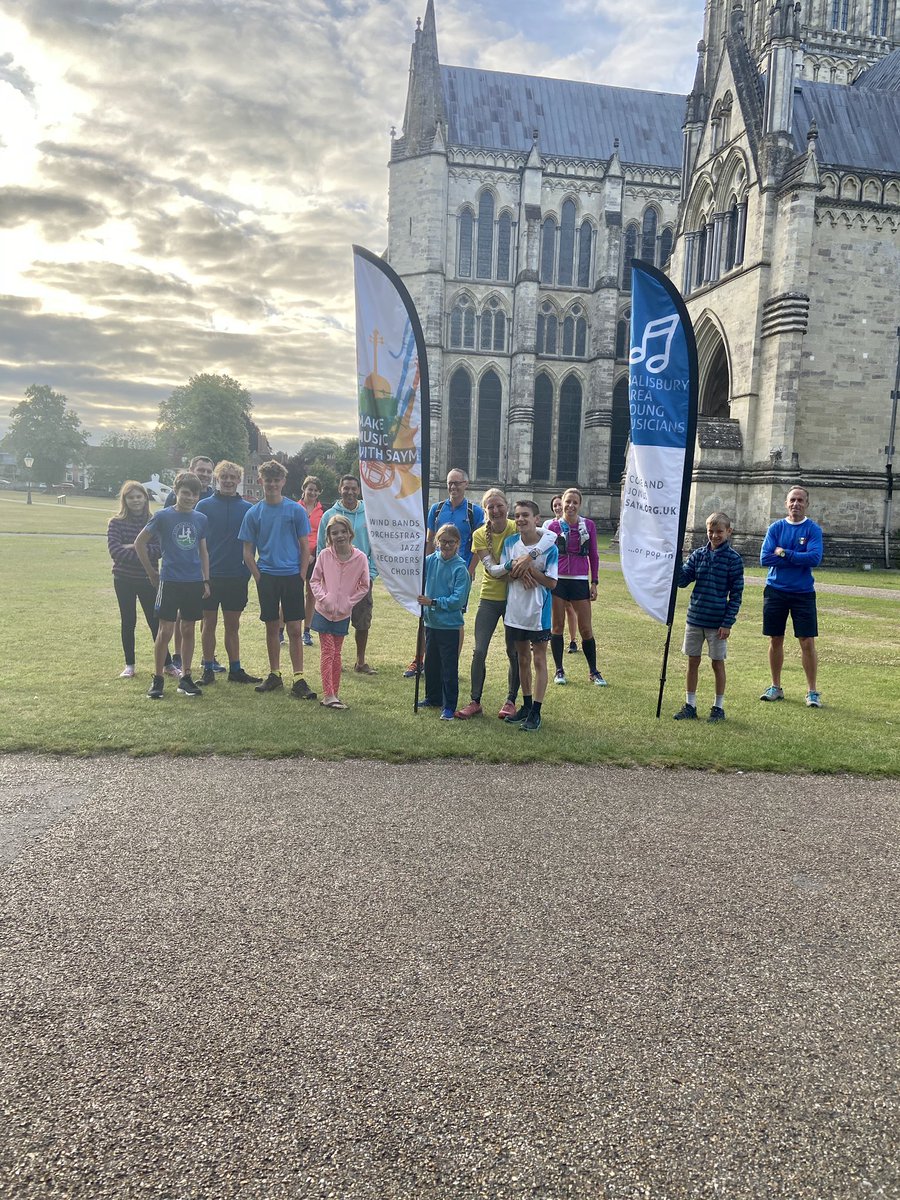 polly_jacobs's tweet photo. We’re off....34 miles to go! #AvonValleyPathChallenge #LetTheMusicPlay #running #Salisbury #inclusion #music #AutismAwareness #SAYM https://t.co/afzmD3E4LS https://t.co/IHaxI4auU0