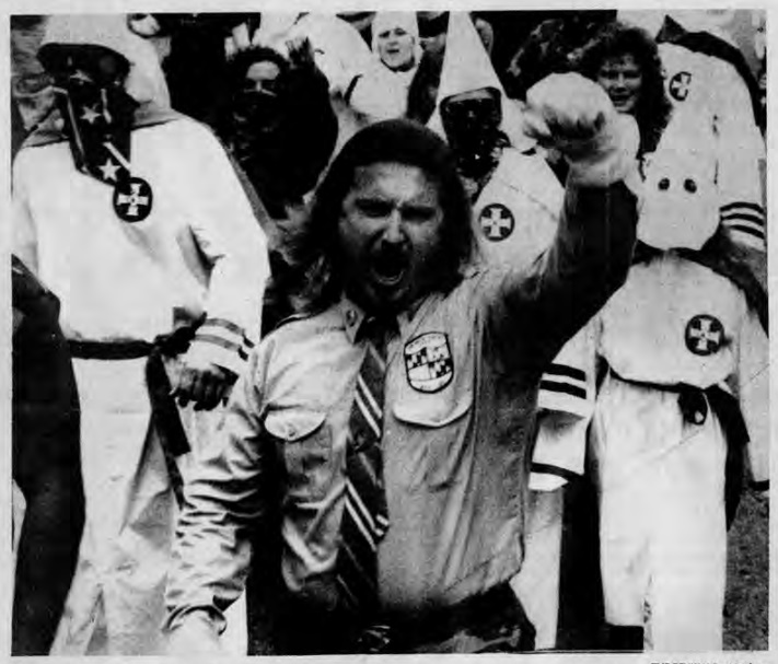 afainatl's tweet image. ALERT: White Supremacists and Far-Right Militias Rallying at Stone Mountain, August 15

New article documents that white power organizers are promoting &amp;amp; partially organizing an Aug 15 rally outside Atlanta, alongside militia groups. #gapol READ &amp;amp; SHARE!

atlantaantifa.org/2020/07/18/ale…