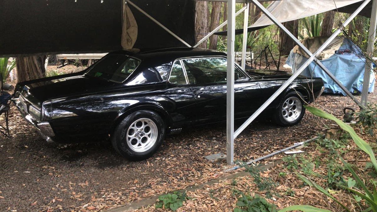 CarsUnder's tweet photo. Taking the cougar and it for a cruise tonight. https://t.co/QPurPosYys