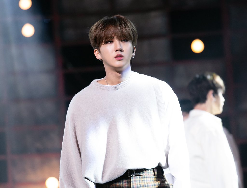 Y0NGJIBIN's tweet photo. Seguro nadie leerá esto pero, ¿jalan a alcanzar los 3.5M de vistas para #Streelight antes del cumpleaños de nuestro poderoso Changbin, ¿o se fresean?
Seria lo mínimo que podemos hacer por el.
@Stray_Kids #StrayKids #스트레이키즈 https://t.co/5W3ntPHP92