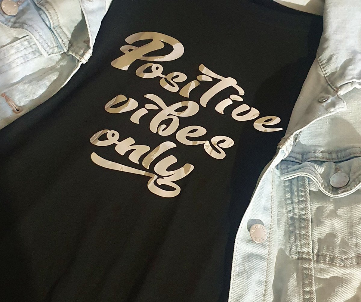 Kazzielee1's tweet photo. Watch out #COREENTEAM not only will I be walking around @SspCoreen with crystals and essential oils This term i will be walking around wearing positive quotes Here's a sneak peak  of what i have come up with so far
 @MKWellbeing @MichelleSaid5 
I know you girls will love it 🙏 https://t.co/hI8Ts7XgCj