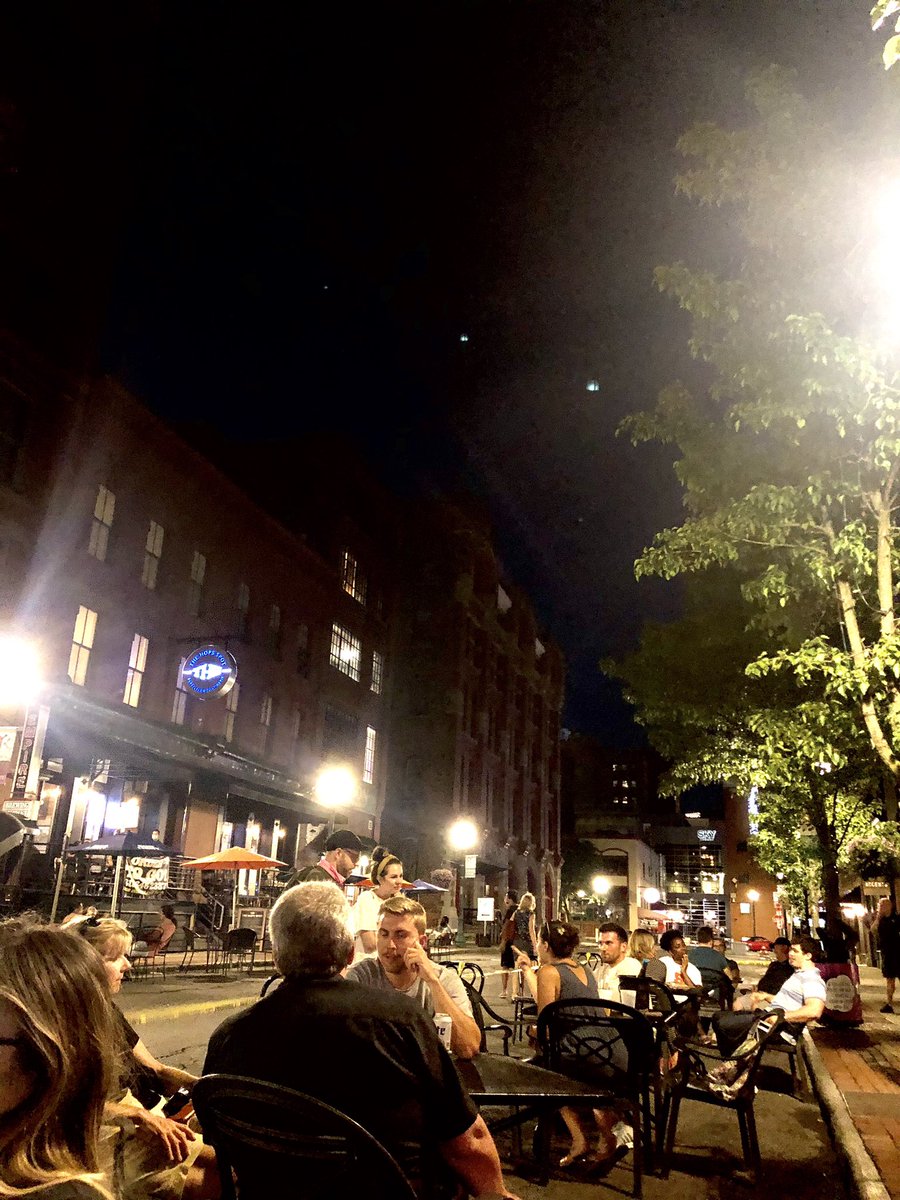 neilmburke🚸 tweet media