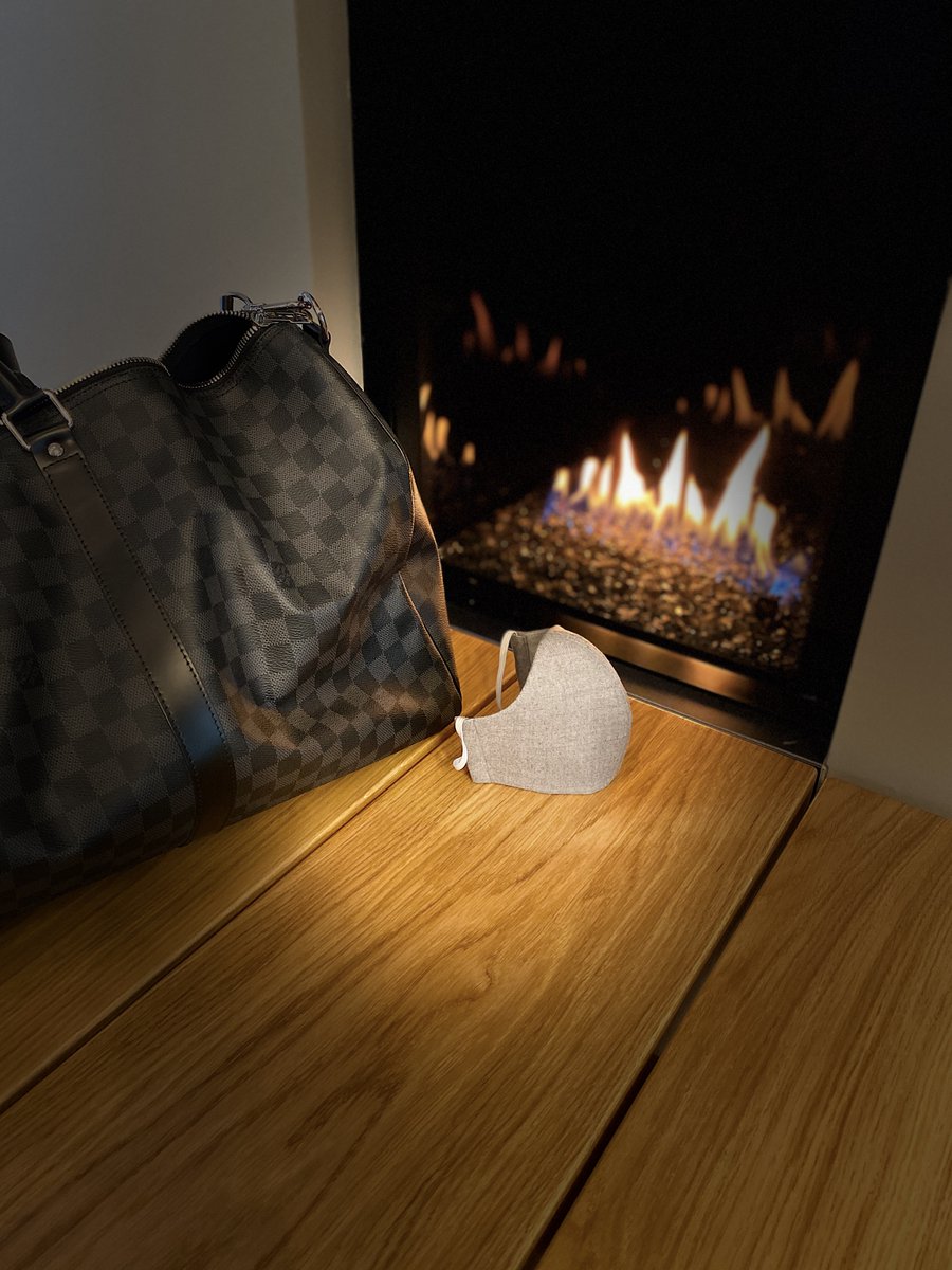 UMoodco's tweet photo. Urban Mood masks are all handmade by the artisans of small European workshops. Very high quality materials are picked by our team and each piece that is completed is truly unique. https://t.co/18IUY3RV7M
#coronavirus #facemask #covid #covid19 #designermask https://t.co/oPnSxkEcoX