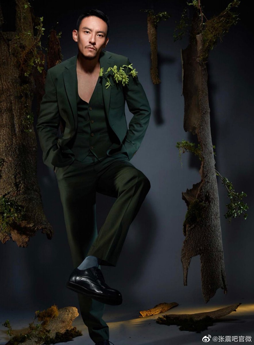 dramaskfan's tweet photo. Quem já estava com saudade do Deus da Guerra? 🙋♀️
#ZhangZhen para a ABOOK de Agosto/2020.
Matéria completa: https://t.co/b3HhXVsNTW
#ChangChen #LoveAndDestiny #TsubakiNoNiwa #Savage #ForeverYoung #BrotherhoodOfBlades #MrLong #cdrama #dorama #cmovie https://t.co/tMN9u24k8B