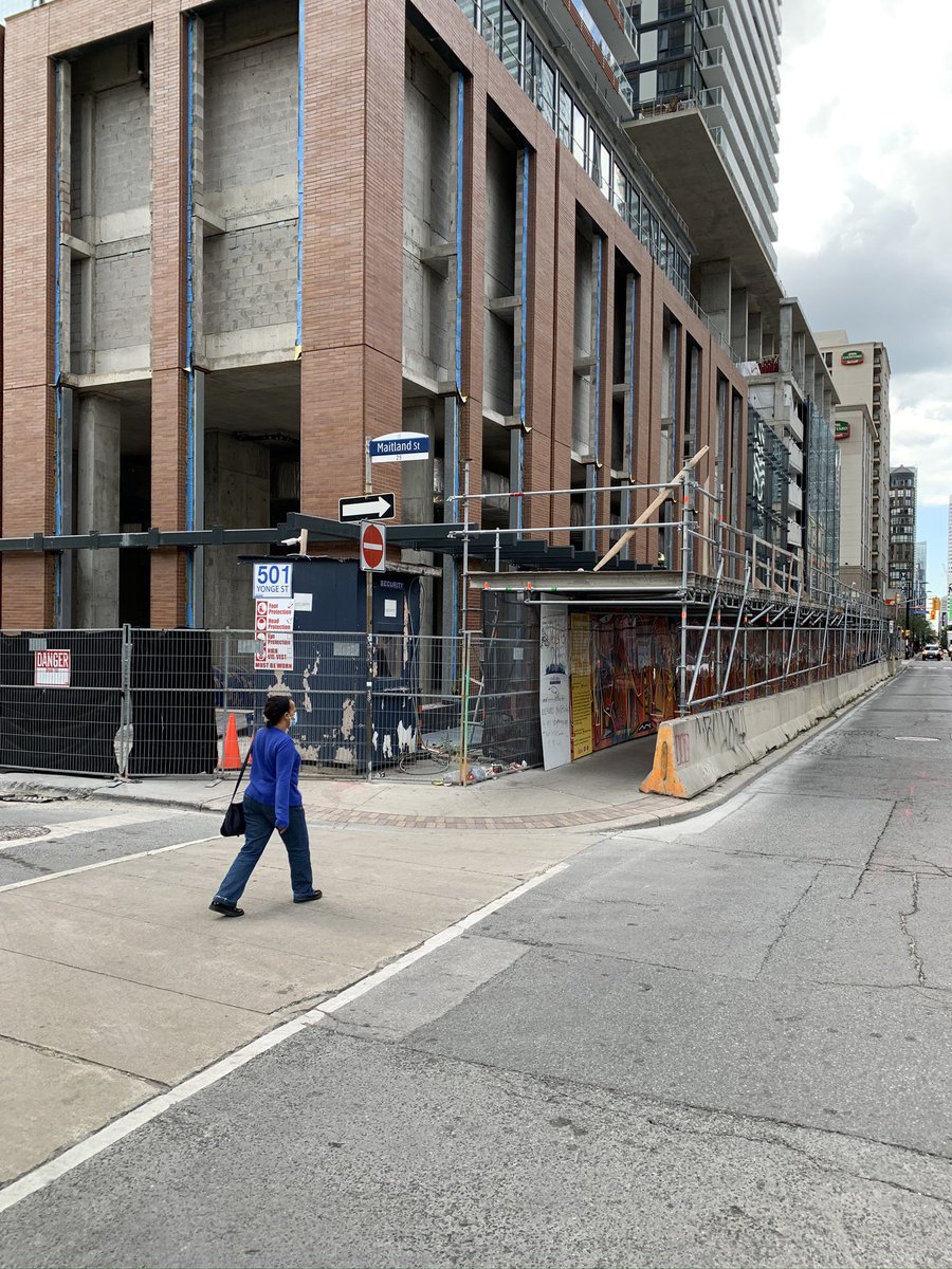 Clover Condos,  @_archAlliance_ with  @ERAarch. That faux brick building, marking the old site of  @barvolo, is not convincing. 20/