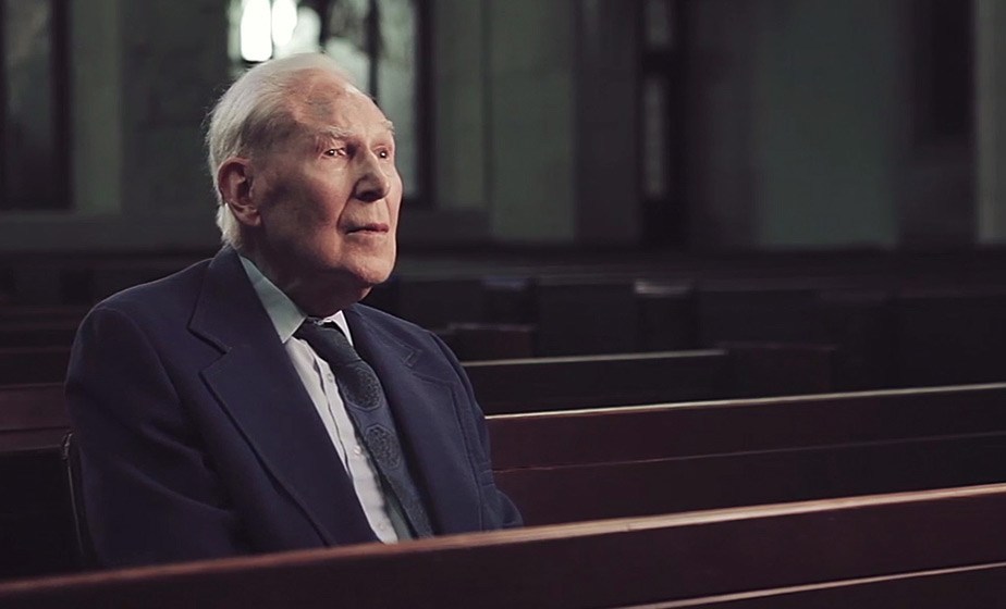 MichaelHorton_'s tweet photo. Having just heard about the home going of J. I. Packer, I am filled with mixed emotions: joy for him, sadness for us. I first met him when I was about 15. I can’t calculate how much I owe to him, not only his teaching and writing but his godly example. #jipacker https://t.co/lt9HG0FeVQ