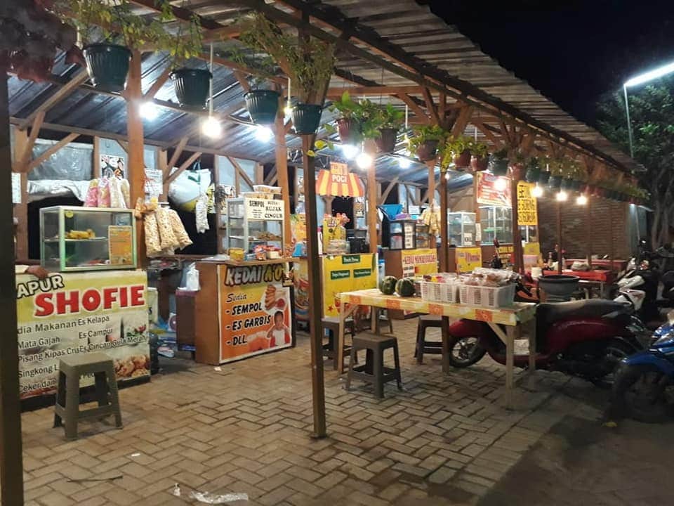 Rosif90806400's tweet photo. Bumdes Desa Sembung
Menyiapkan kuliner khasnya
#Pemdessembung
#kecWringinanom
#KabGresik
@jokowi
@halimiskandarnu
@AndryDewantoAh1
@MohQosimNU
@AriesKuswari
@PemdesSembung https://t.co/58afo4hgmL