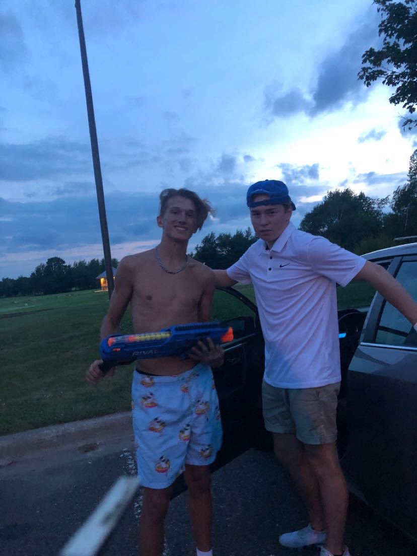 BraydenLarson14's tweet photo. @andovernerf2020 Bailey from TNL kills Josh https://t.co/Px0gicCQ6q