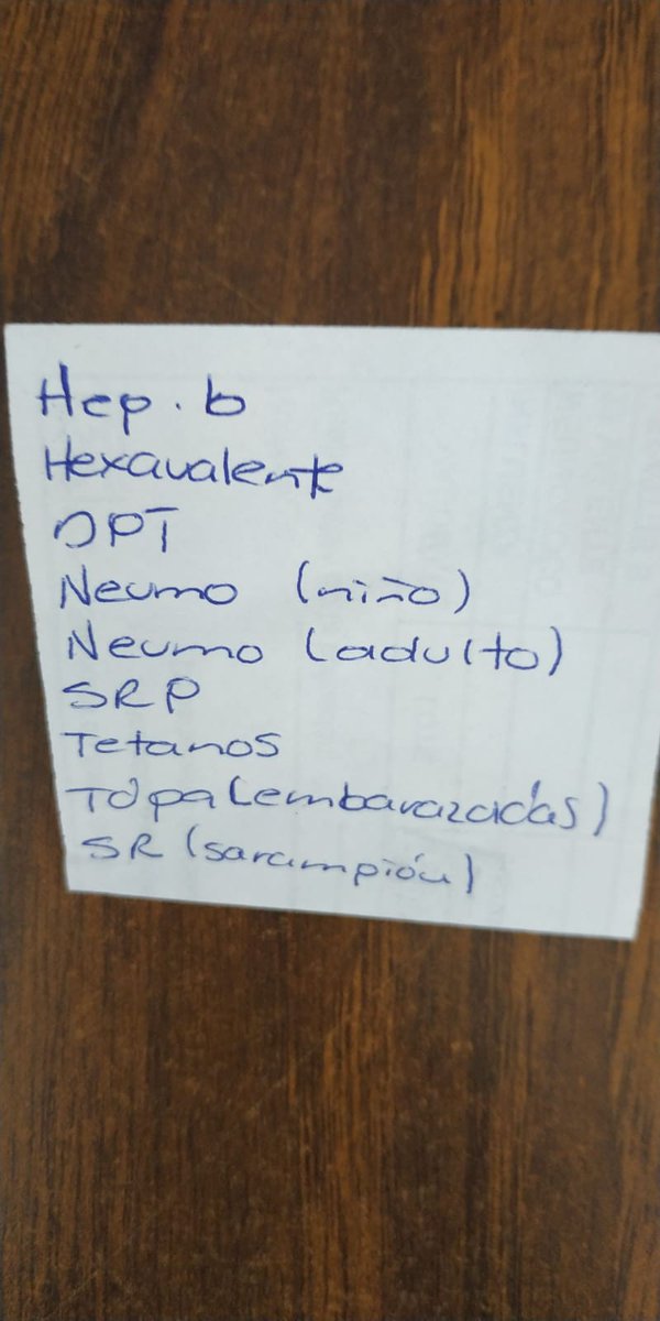 latosoft's tweet photo. @julenrementeria Vacunas disponibles en centro de salud SLP. Bcg agotada hasta nuevo aviso. https://t.co/vfJFxll98b