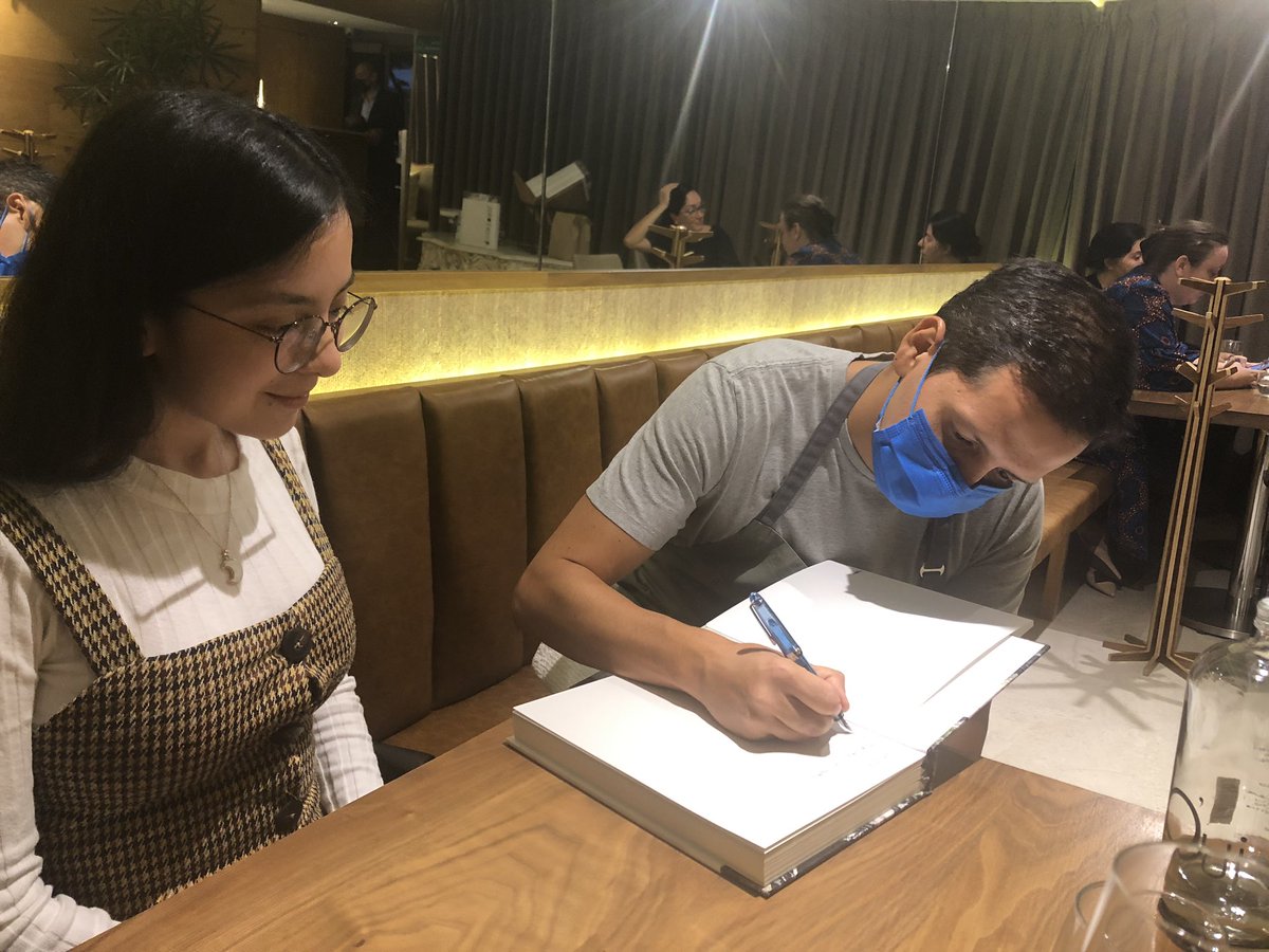 indra_mex's tweet photo. @shirel_san  los sueños se cumplen mi niña 👧🏻!, Felices 15! @rest_Quintonil  gracias por sus atenciones. Chef gracias mi hija la más feliz , sus atenciones y las de todo su equipo extraordinaria y su cocina Magnífica en todas sus dimensiones !. https://t.co/ejlBFqYDMJ