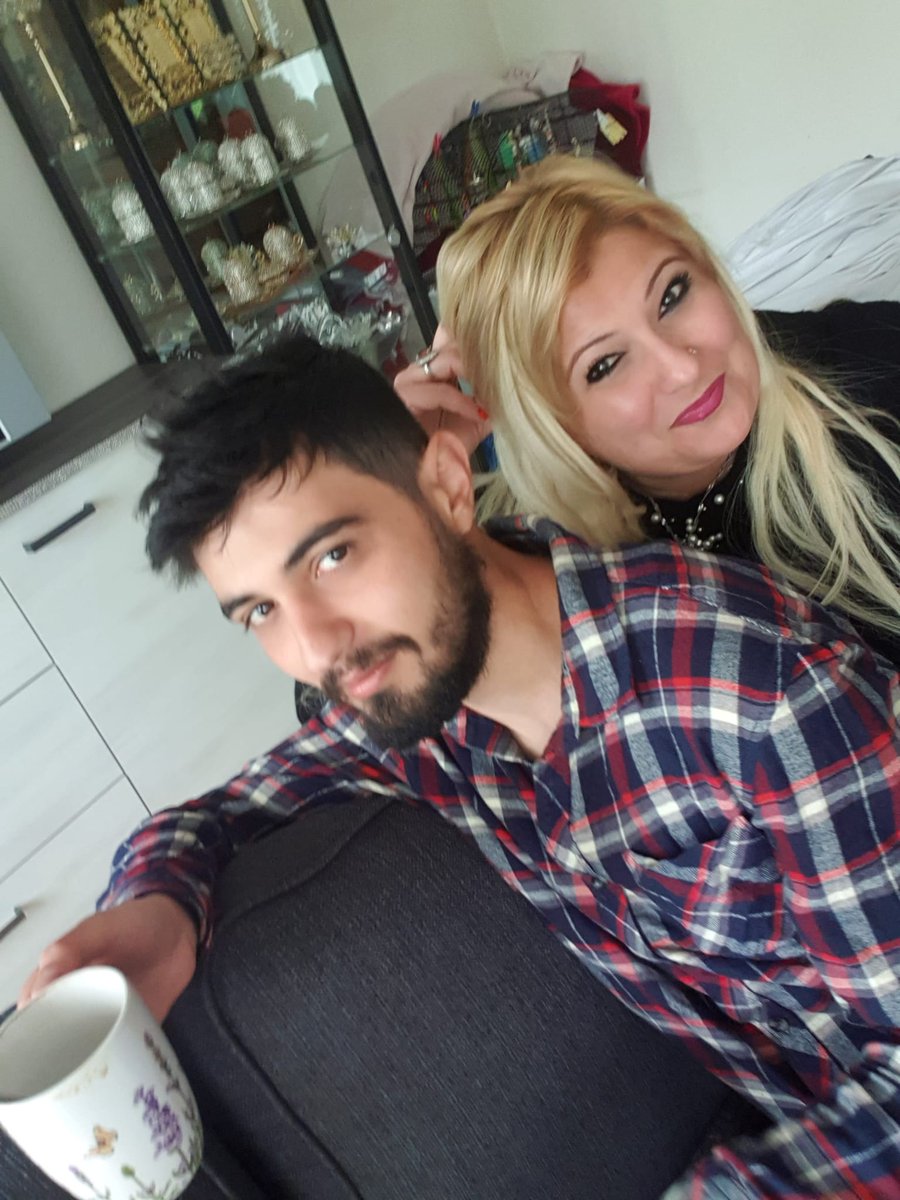 OenerTugba's tweet photo. #massaka #olay #ünlüifşa #katliam #diablo #türkçerap #turkcerap #onair #gündemrap #katliam3 #gundemrap #hiphopturkiyefacts #kreuzberg36 #ceza #tekmill #ezhel #defkhan #sagopa #yenercevik #aura #rap   👇👇
https://t.co/0Sdwer2Kos https://t.co/iUEN4xZsmd