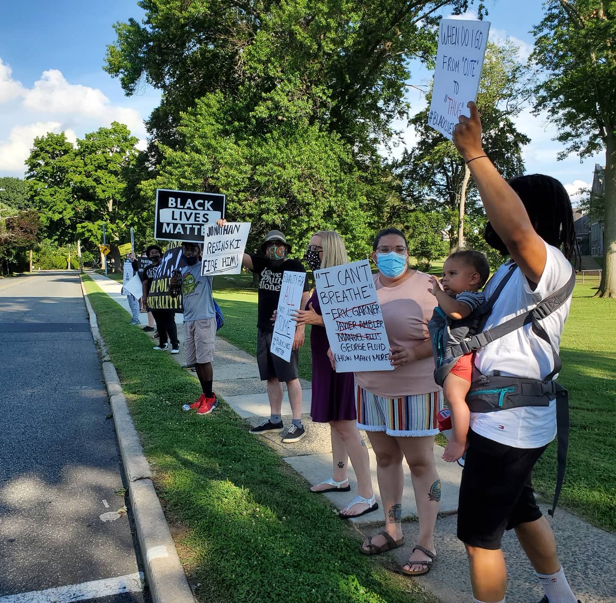 UDTJ7's tweet photo. Thank you so much for coming out! Another successful protest! There is no place for racist cops in Upper Darby! Full investigation! @UDPolice #FireJonathanResinski #UDTJ #BlackLivesMatter https://t.co/lmghjSdYpM