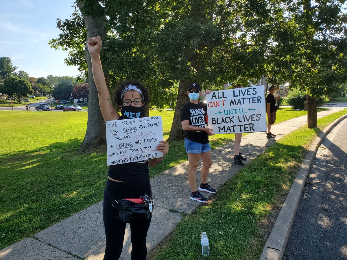UDTJ7's tweet photo. Thank you so much for coming out! Another successful protest! There is no place for racist cops in Upper Darby! Full investigation! @UDPolice #FireJonathanResinski #UDTJ #BlackLivesMatter https://t.co/lmghjSdYpM