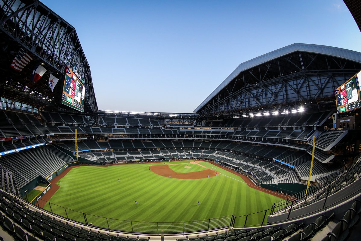 Rangers's tweet photo. We could get used to this. 👀 https://t.co/PMAbjqD6Jd