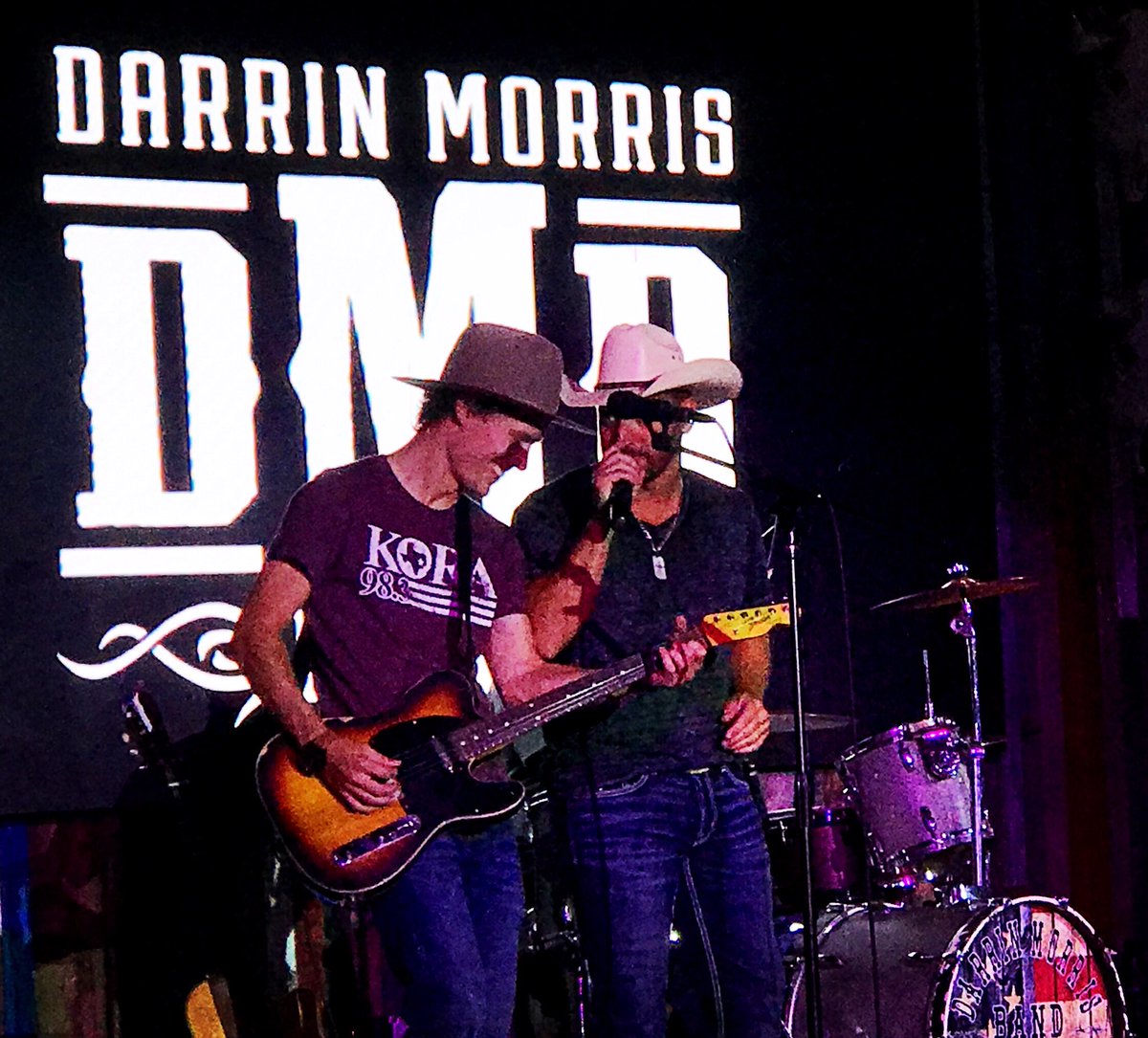 It’s great to see Nashville Universe Awards multi-award winner <a href="/Darrinmorrisban/">Darrin Morris Band</a> back on a stage playing LIVE country music!

#DarrinMorrisBand #NashvilleUniverseAwards #VocalGroupoftheyear #Videooftheyear #countrymusic #NashvilleUniverseLIVE