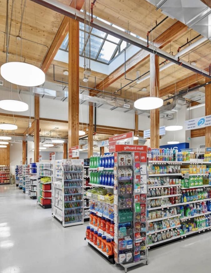 And a good place to wind up. This building is now a  @ShopprsDrugMart with mass timber structure, by  @BrookMcIlroyInc  @ERAarch. 29/