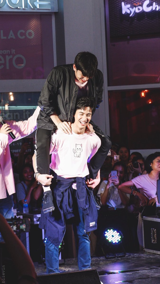 but don't get jealous of his bf, hmm? #Tawan_V  @Tawan_V