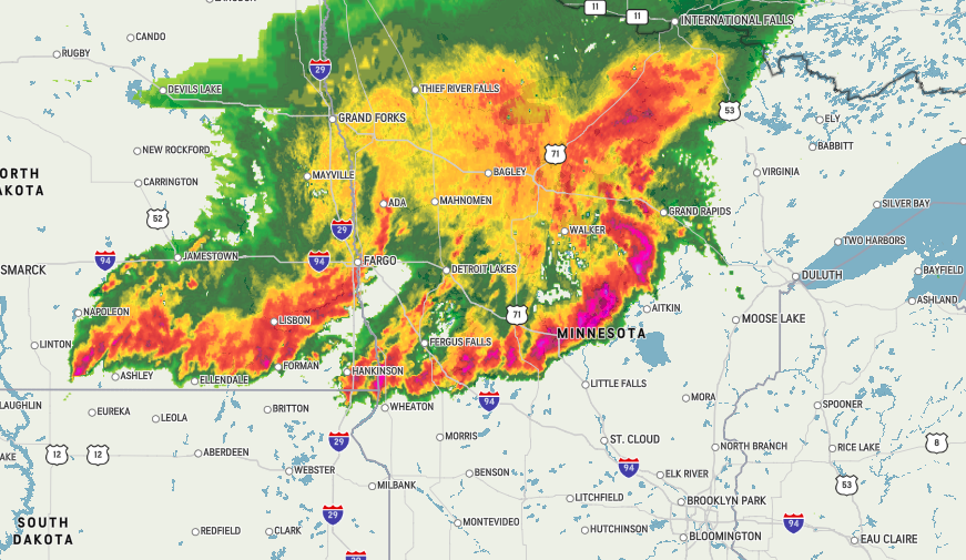 A powerful complex of thunderstorms are expected to roll well into the nighttime hours across the Upper Midwest tonight. Residents of Duluth, St. Cloud and the Twin Cities should remain alert overnight for potentially dangerous thunderstorms: bit.ly/3hb3wof

#MNwx