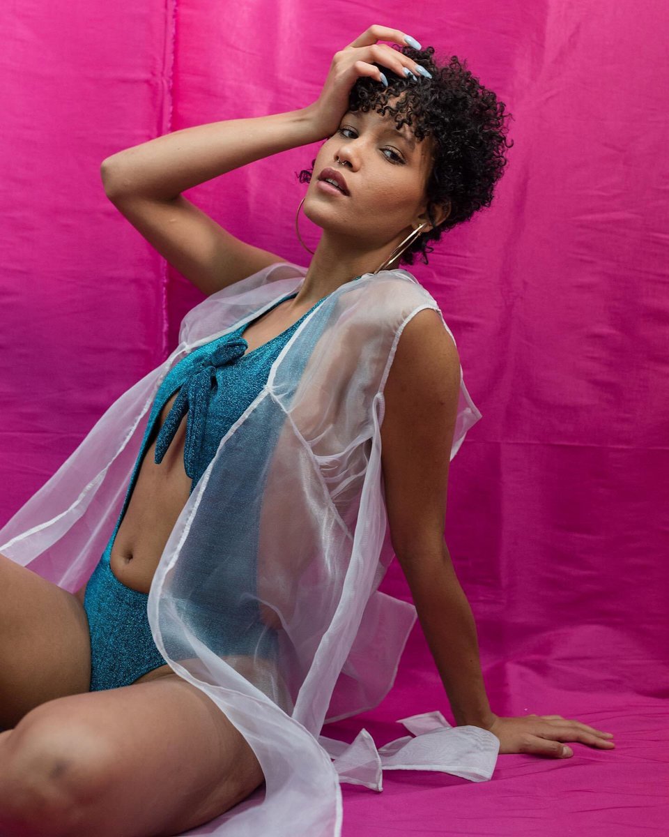 SirenitoPeludo's tweet photo. Bebes! Por favor sigan y compartan con sus amigas el IG de mi marca de Mermaidwear, swimwear y beachwear 👙 100% diseño Mexicano #ModaNacional #CompraModaNacional @ModaNacional #diseñomexicano https://t.co/0VtDa0ud7P https://t.co/xvUQVRNUKv
